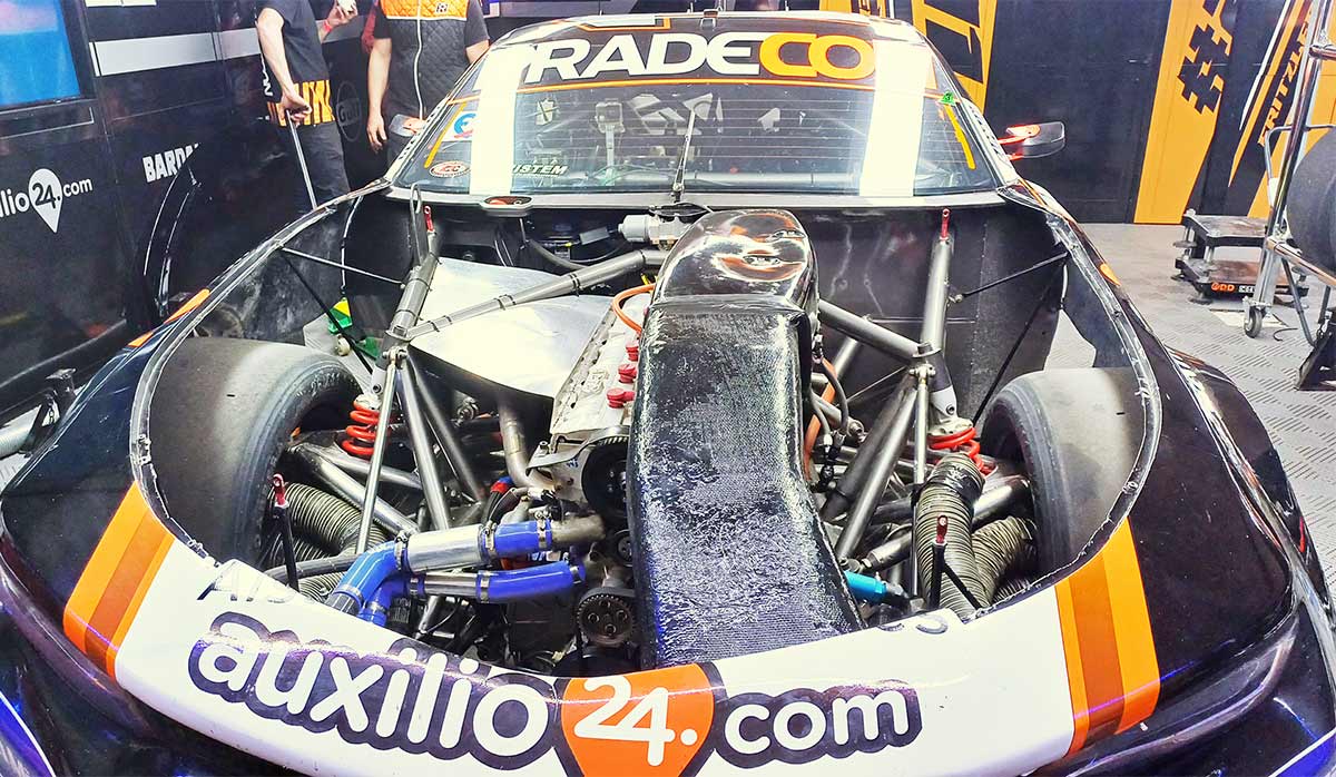 Motor de TC de un Camaro.