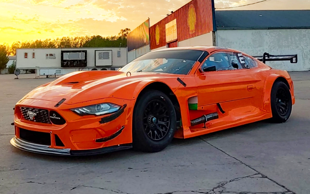 Mustang en La Plata