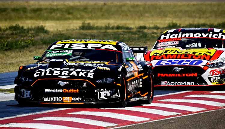 Ford Mustang de Santero y Werner.