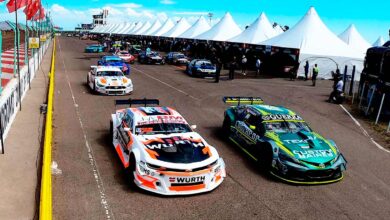 Autos de TC en los boxes de Viedma.