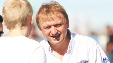 Marco Jakos hablando.