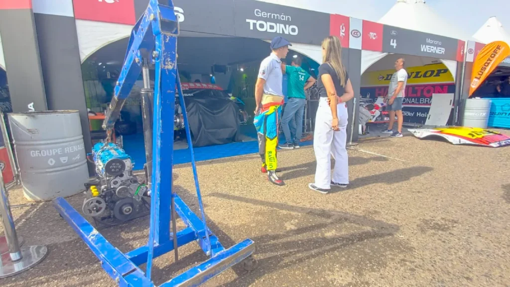 Germán Todino en el Box de Neuquén.