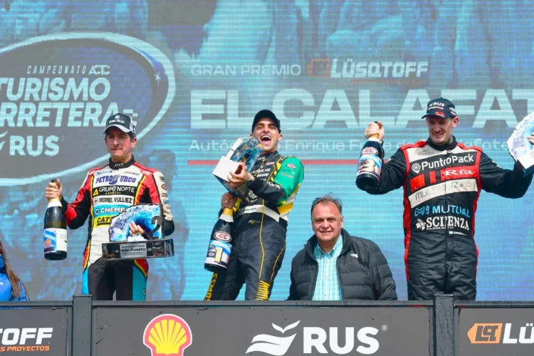 Chapur, Trucco y Mangoni en el podio.