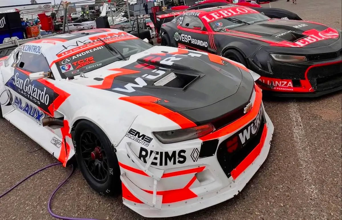 Camaro en boxes