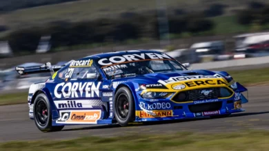 Ford Mustang de Urcera en la pista de Toay.