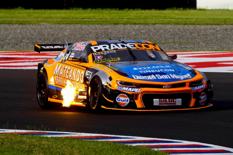 Camaro en la pista