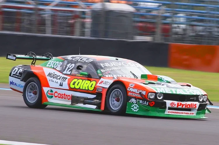 Challenger en la pista