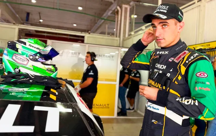 Chapur se pone tapones