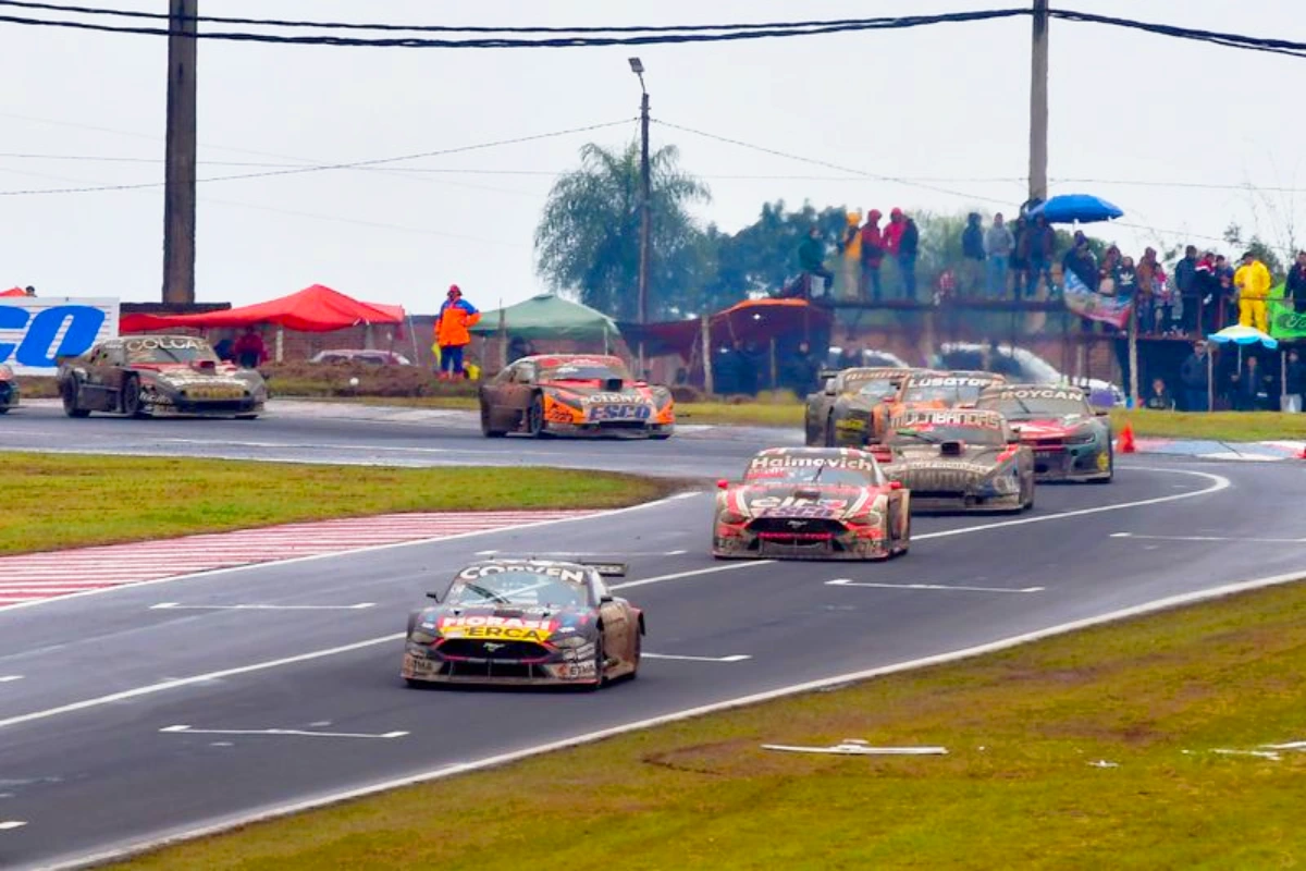 Fila de autos