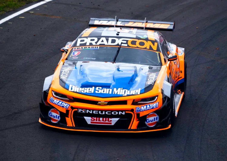 Camaro en la pista