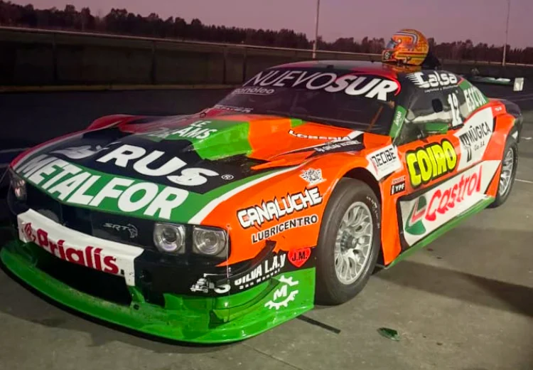 Challenger en boxes