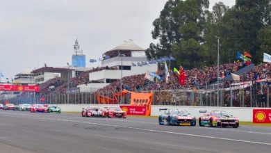 Autos en la pista