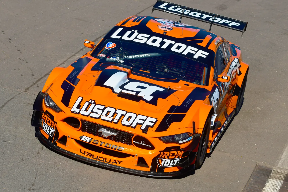 Ford Mustang de Mauricio Lambiris