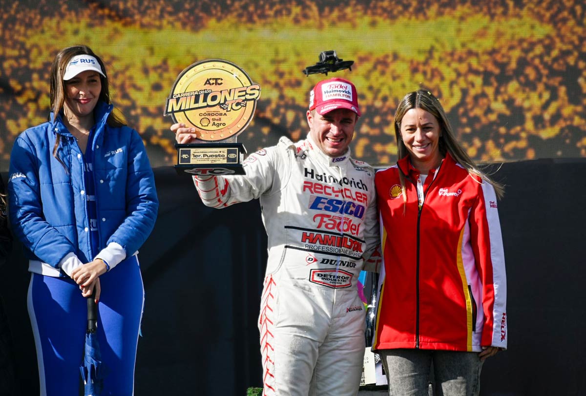 Werner en el podio del TC en Córdoba.
