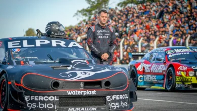 Candela parado con el Torino