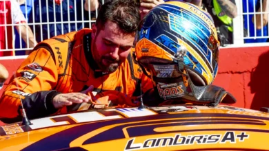 Lambiris con el auto