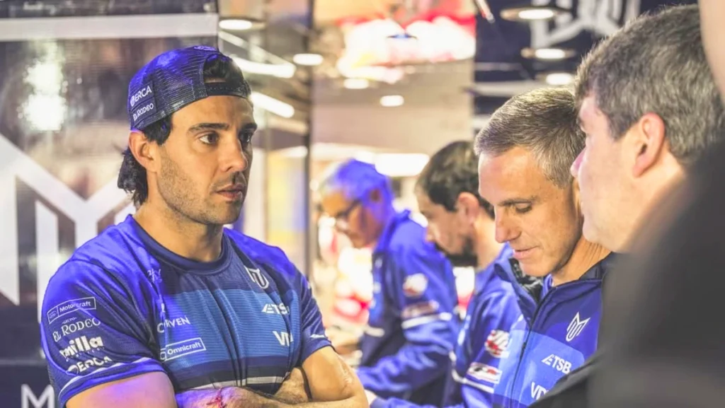 Urcera y Gianini en el box de TC.