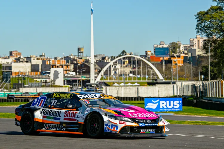 Toyota Camry de Otto Fritzler en Buenos Aires.