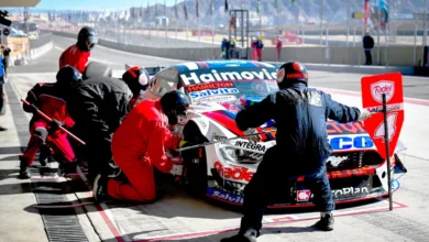 Mariano Werner en los boxes de San Juan