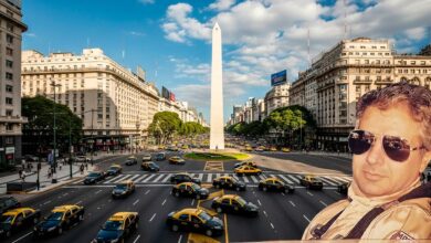 Homenaje a Mouras en el TC en Buenos Aires con los taxis.