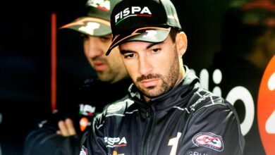 Julián Santero en el box de TC.