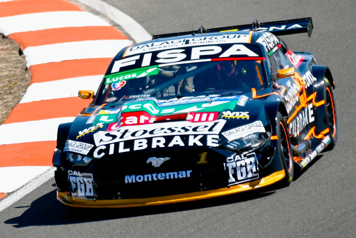 Ford Mustang de Julián Santero.