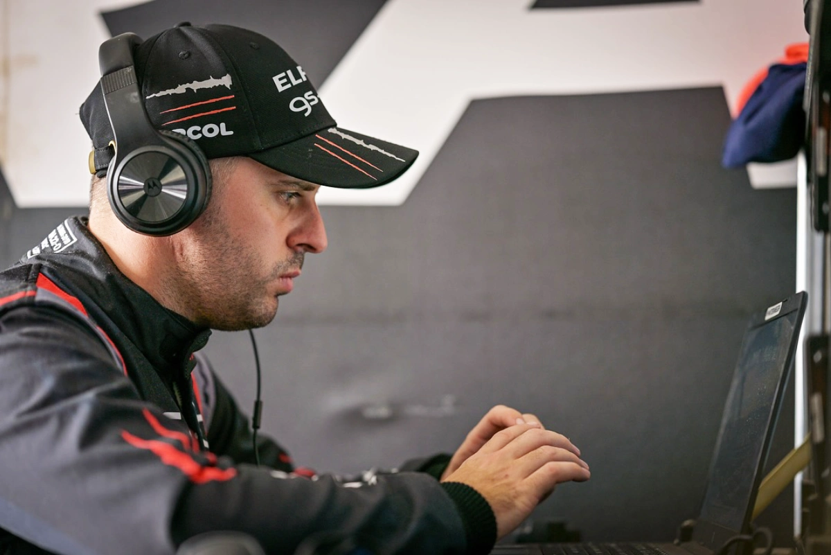 Kevin Candela en box de TC.