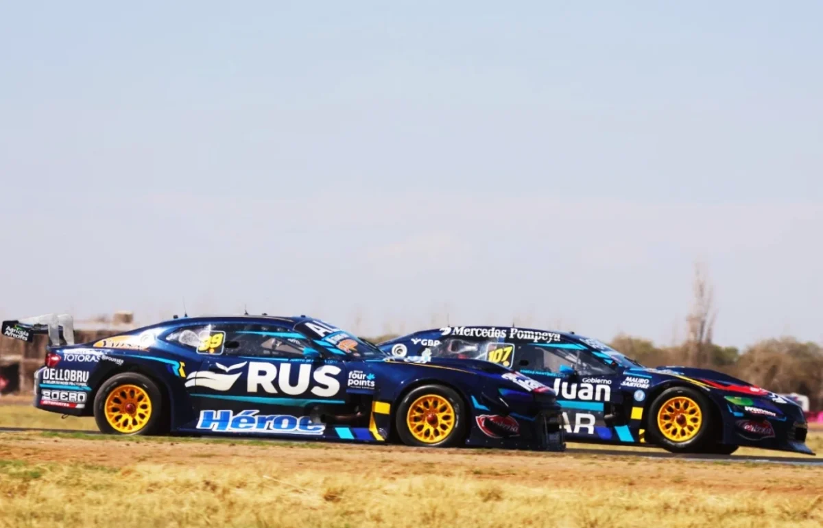 Chevrolet y Toyota del RUS MED TEAM.