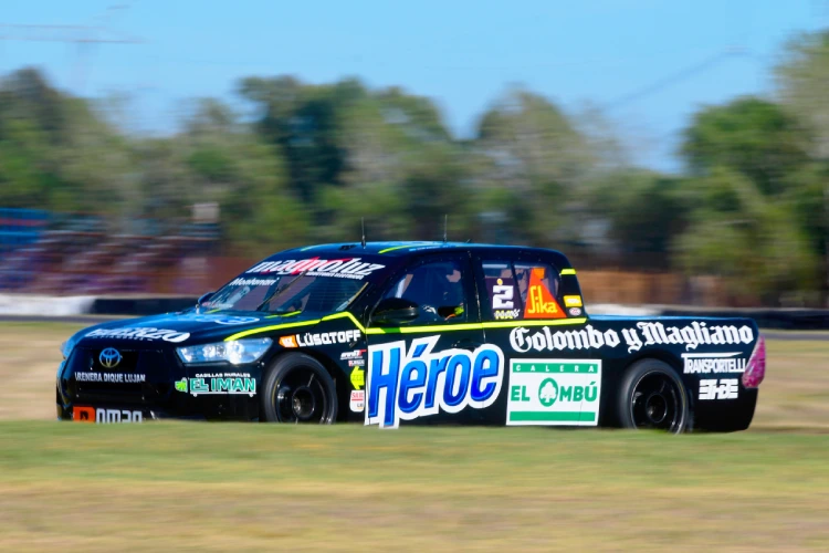 Toyota Hilux de Juan José Ebarlín