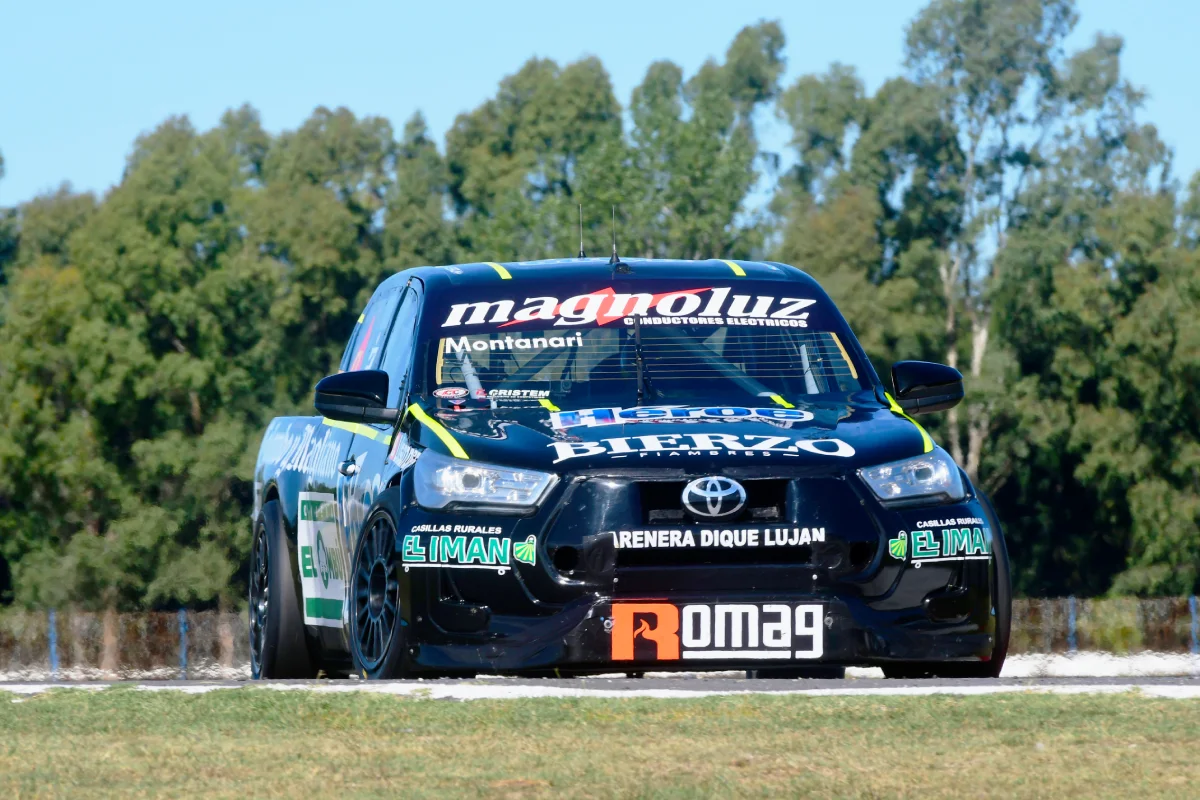 Toyota Hilux de Juan José Ebarlín