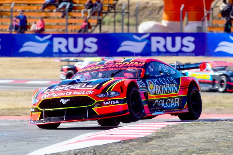 Ford Mustang de Nicolás Moscardini en El Calafate.
