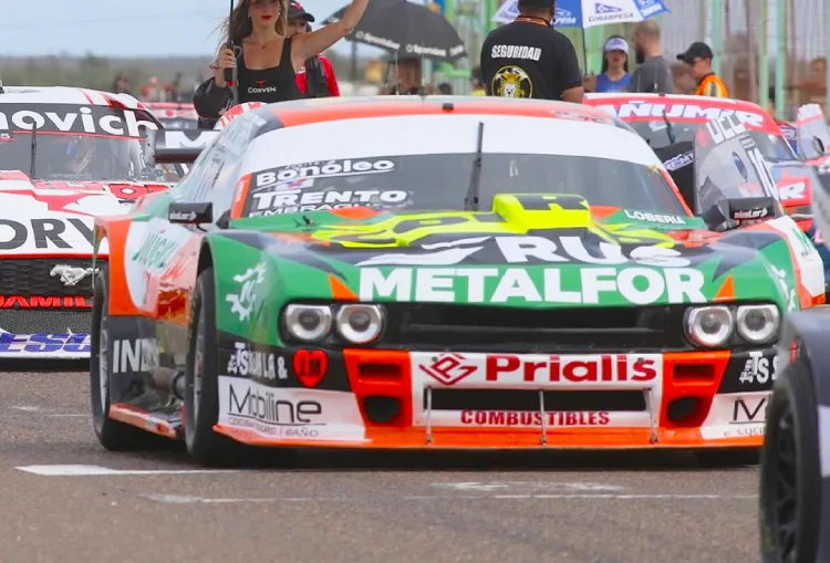 Dodge Challenger de Jonatan Castellano.