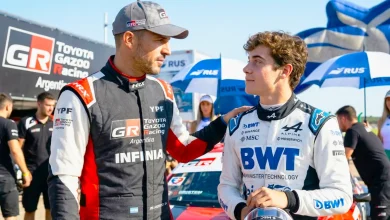 Imagen de Franco Colapinto y Matías Rossi hecha con Inteligencia Artificial.