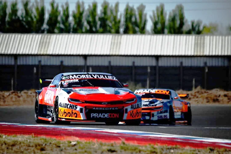 Chevrolet Camaro de Valentín Aguirre.