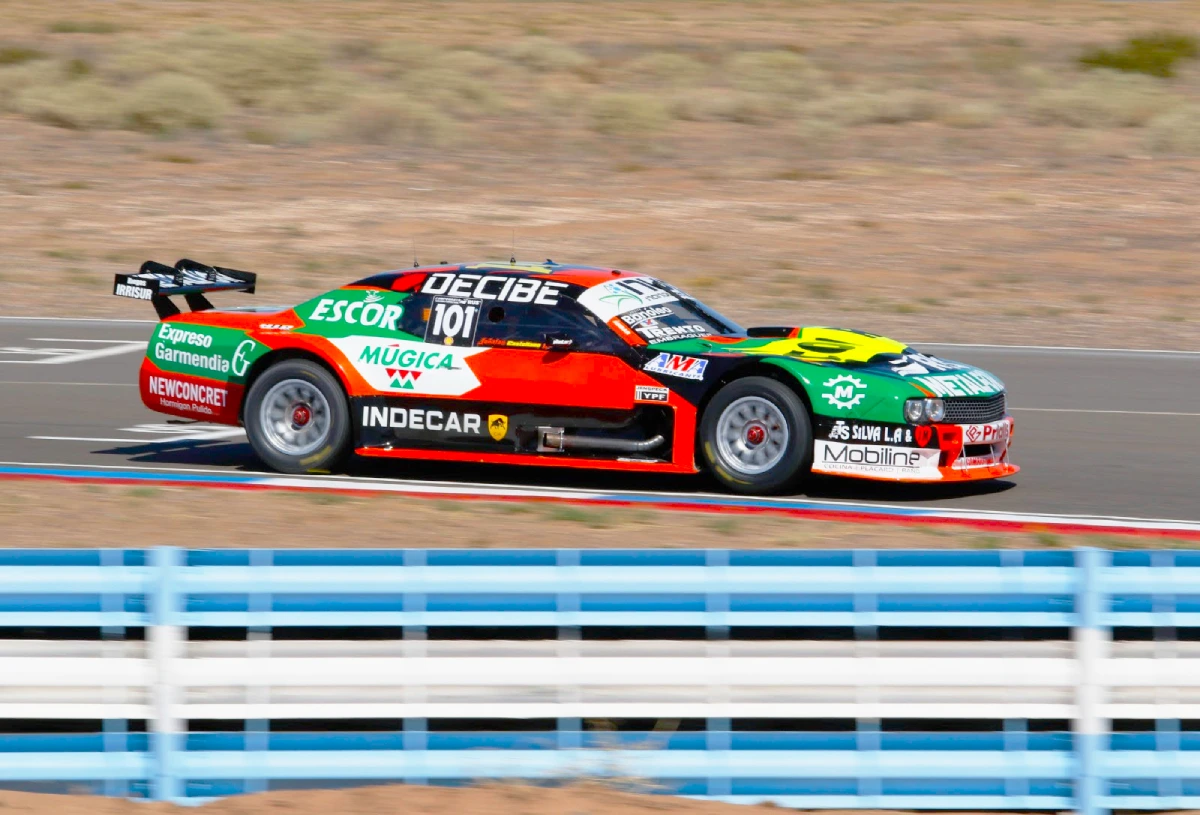 Dodge Challenger de Jonatan Castellano.
