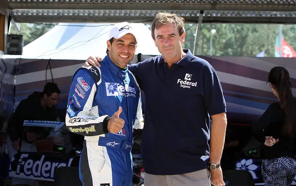 Anibal Colapinto equipo de TC.