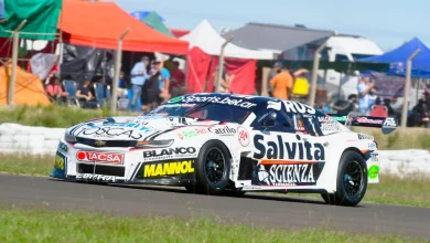 Mangoni en su Chevrolet Camaro