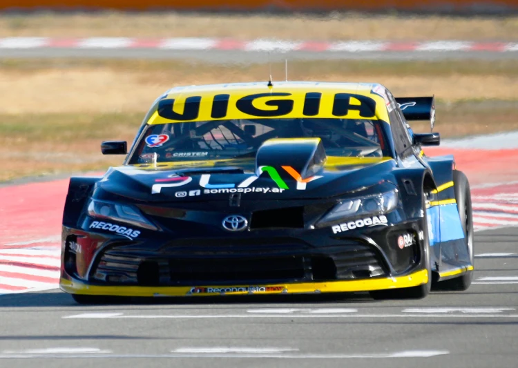 Toyota Camry de Gaspar Chansard