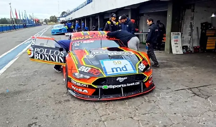 Moscardini probó el Ford de TC.