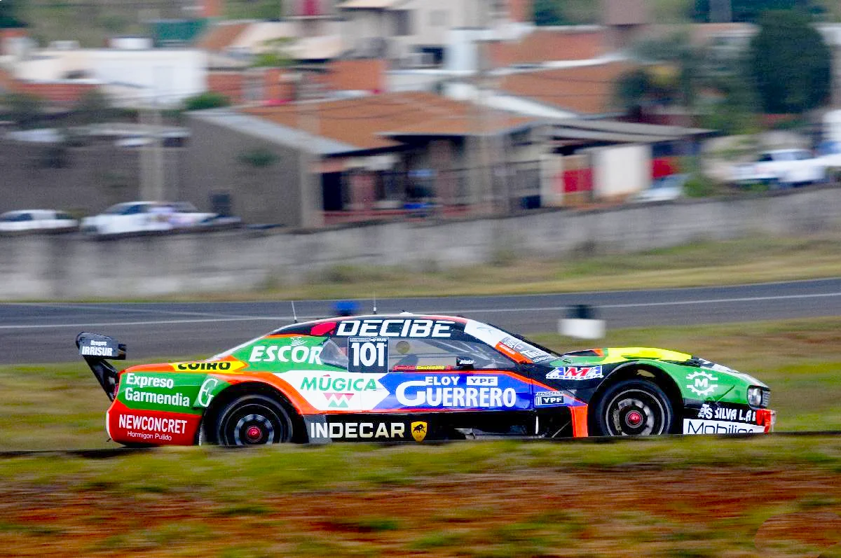 Dodge Challenger de Jonatan Castellano
