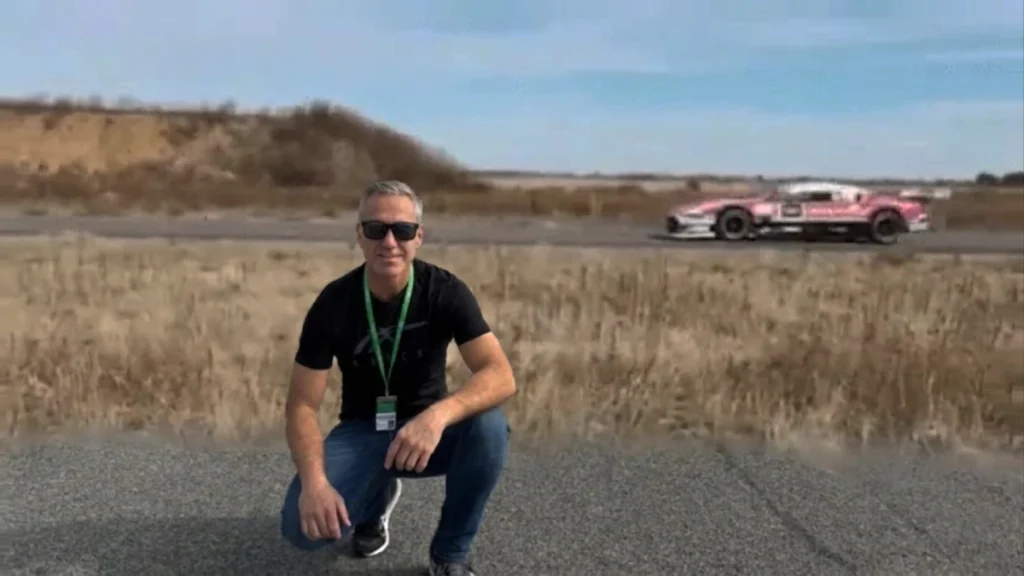 Gianini probó el Ford de TC en la ruta.