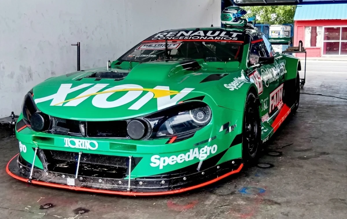 Ignacio Faín prueba el Torino de TC.