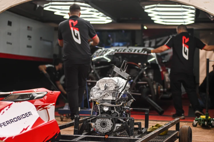 Motor del Toyota de TC de Rossi.