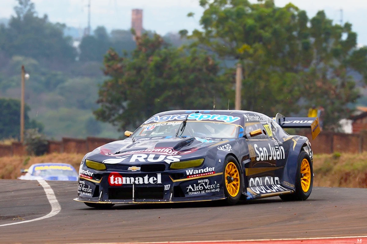 Chevrolet Camaro de Tobías Martínez