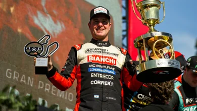 Nicolás Bonelli en el podio del TC en Paraná.